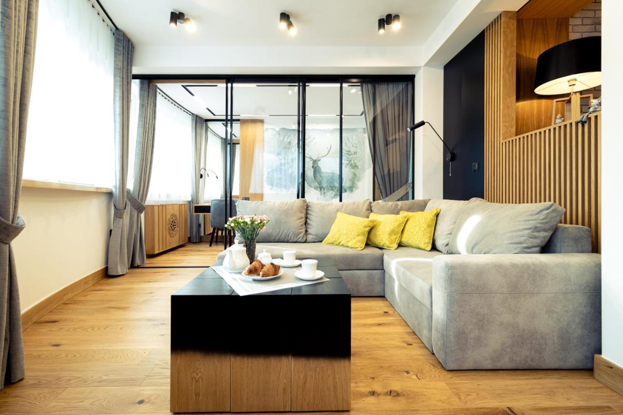 Chardonney,947452003:JPEG