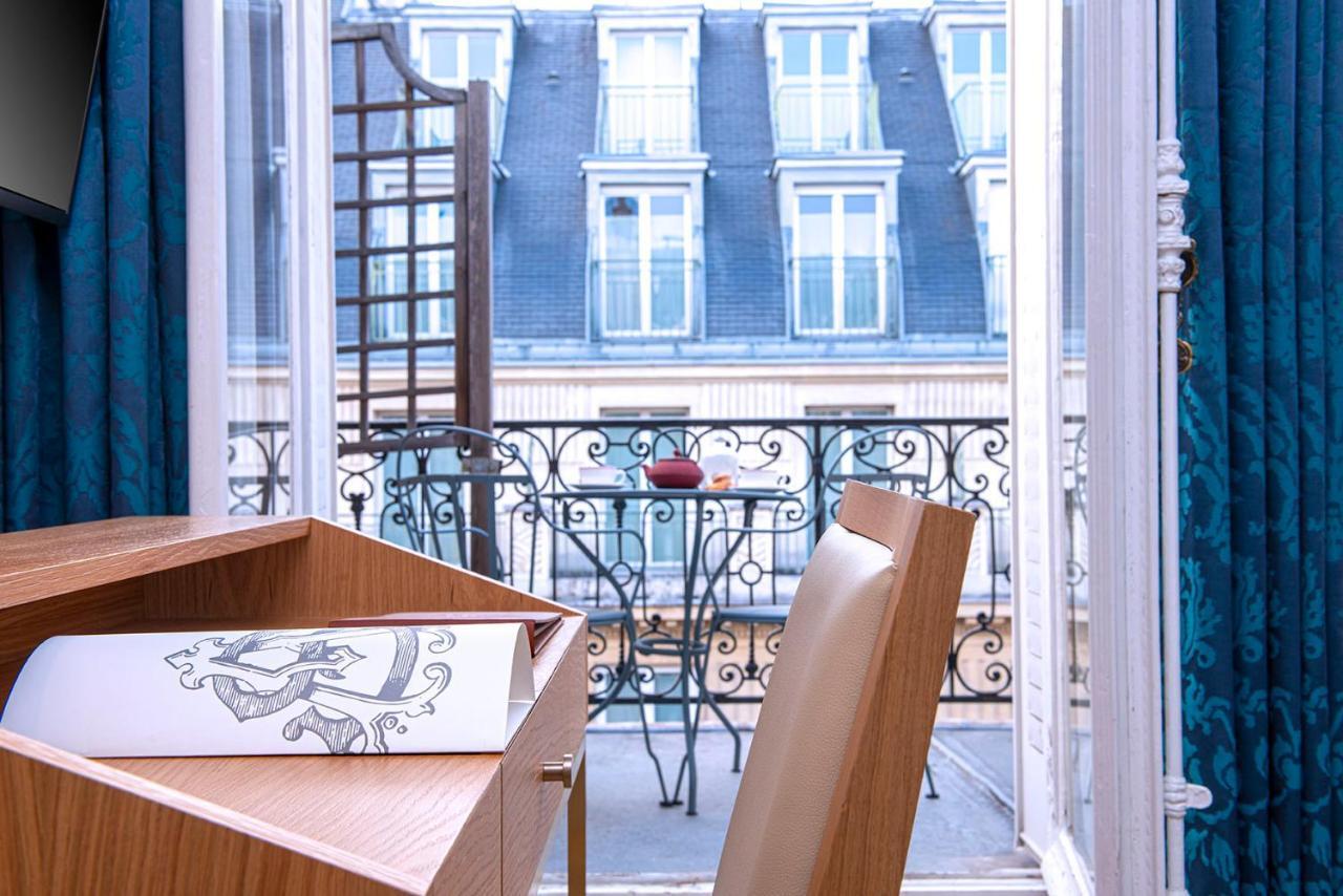 Double or Twin Room Terrace