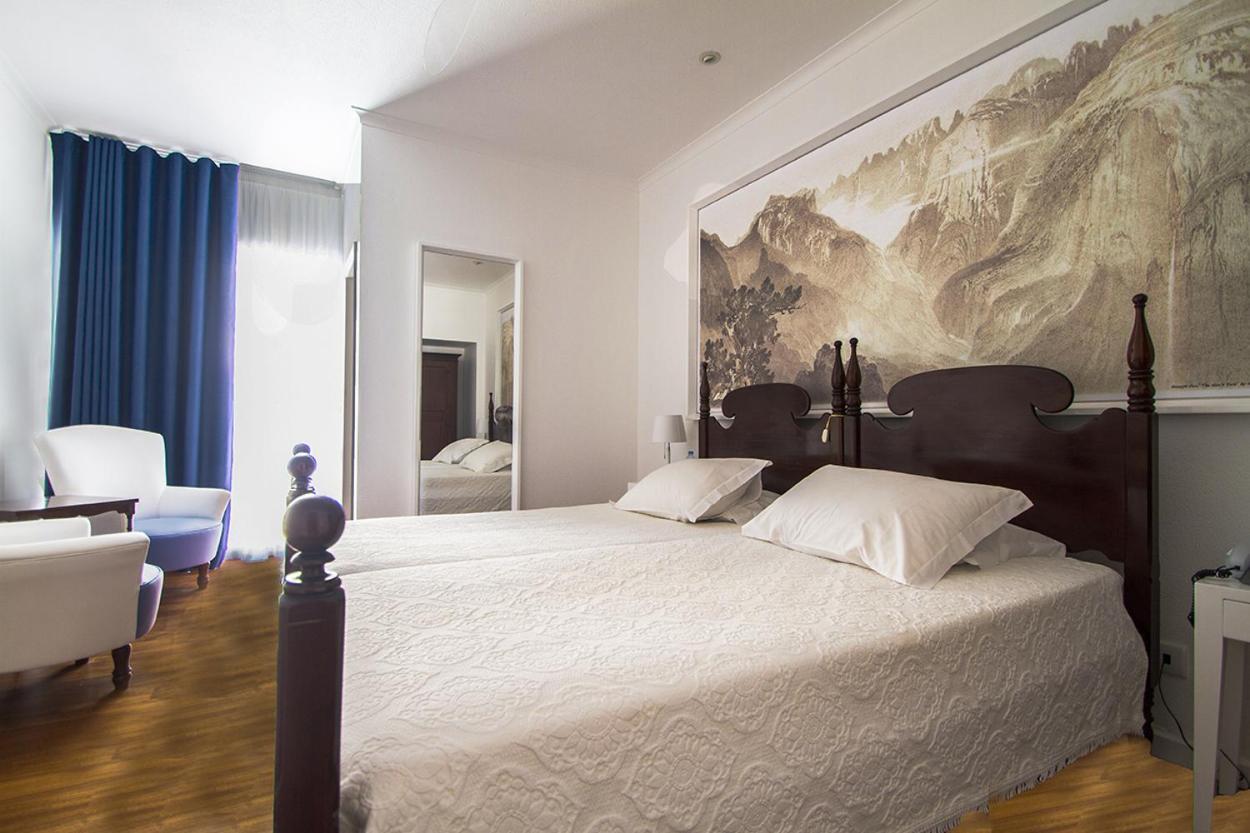 Deluxe Double or Twin Room Balcony
