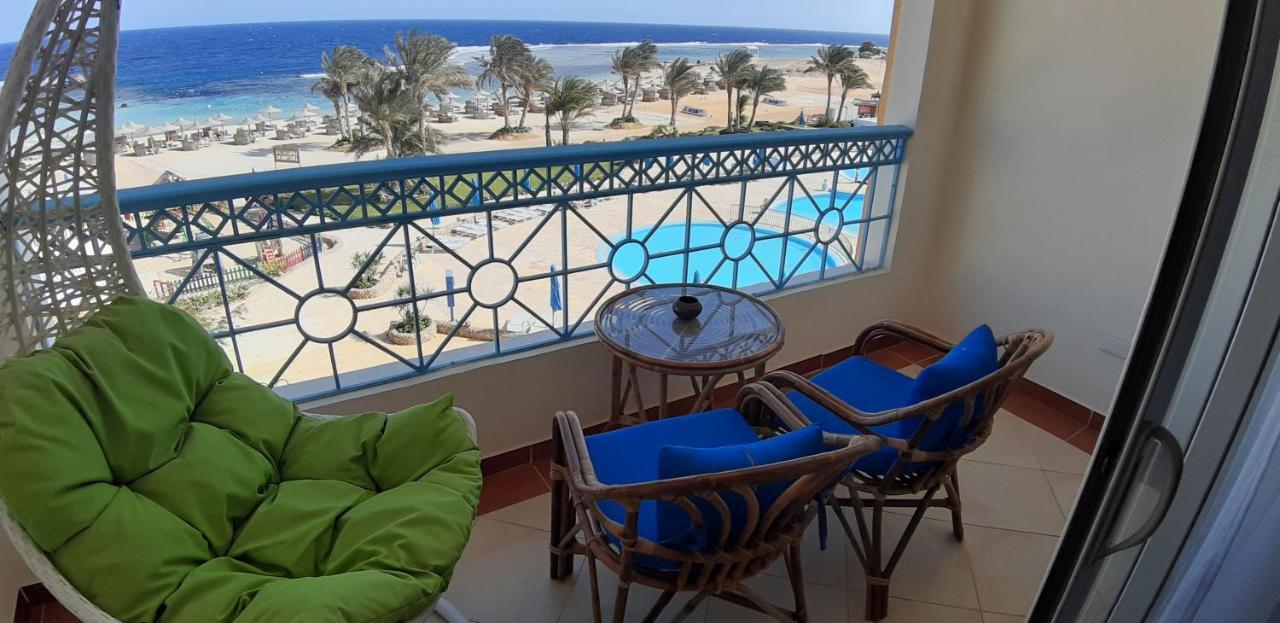 Deluxe Suite Beach Front View