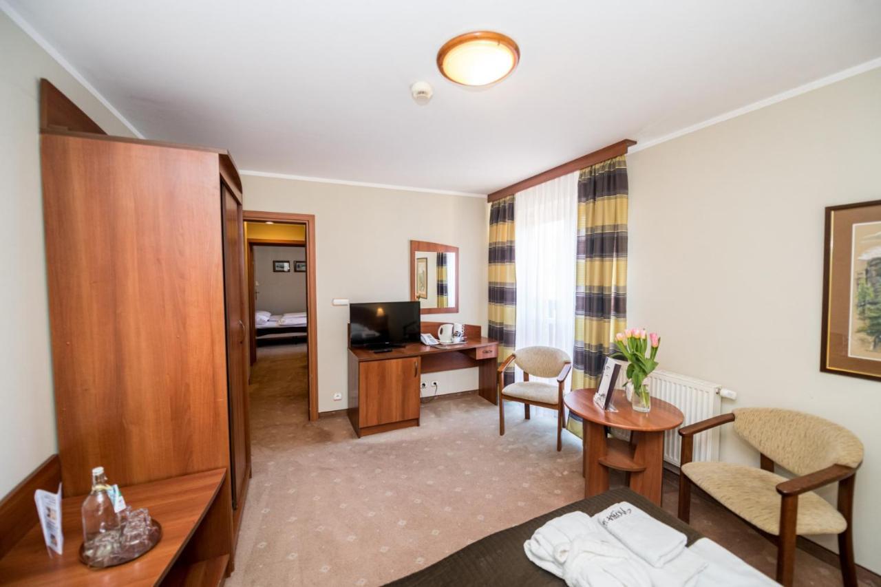 Family Studio 3+1,965605258:JPEG