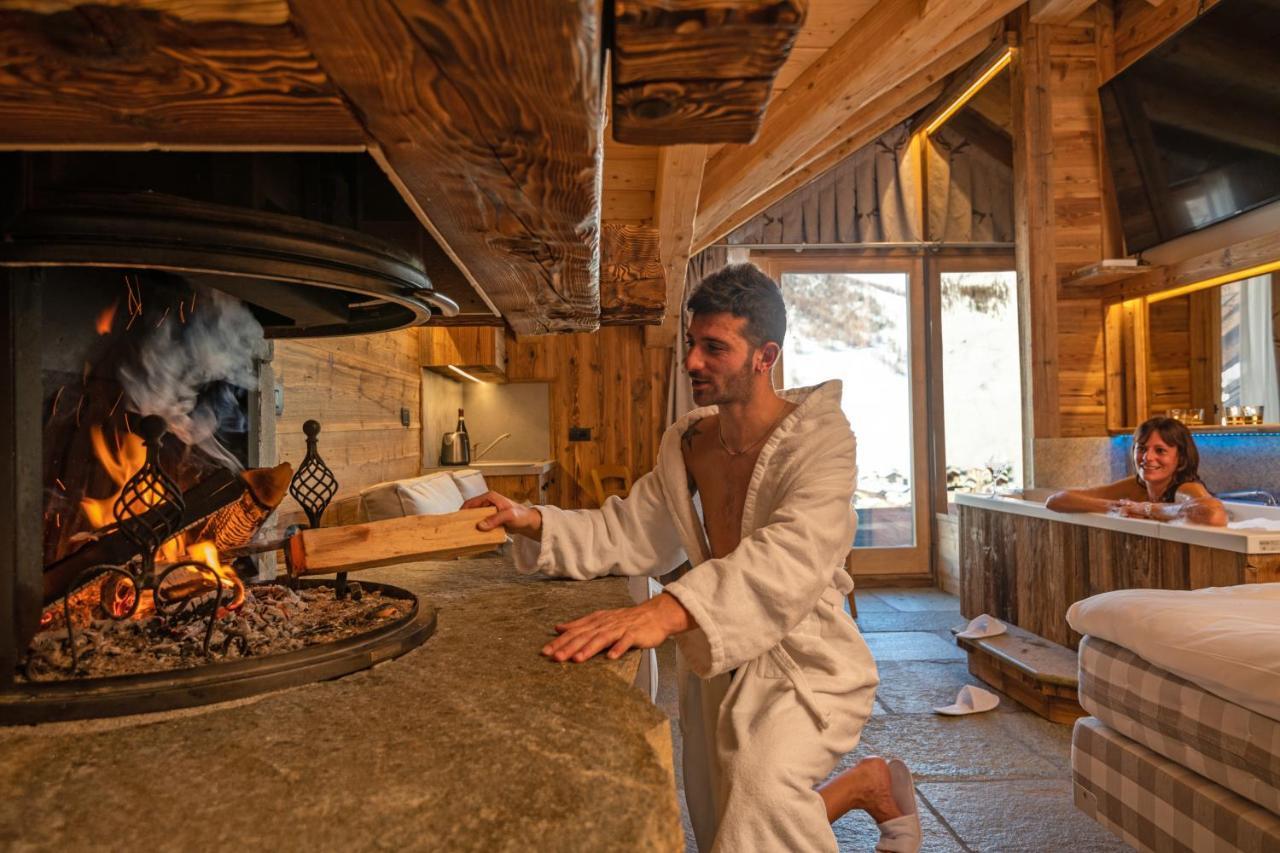 Domek typu Suite z kominkiem