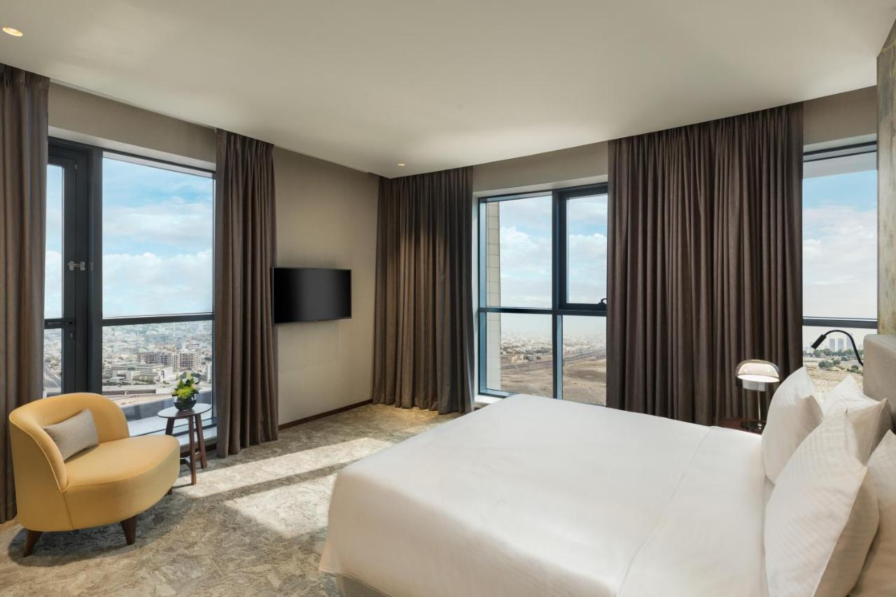 Deluxe Two Bedroom Suite Club Access on Food & Beverage outlets on Laundry valid until 30th September 2026