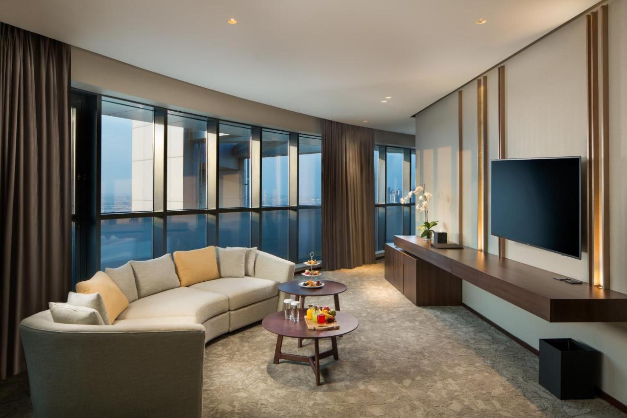 Deluxe Two Bedroom Suite Club Access on Food & Beverage outlets on Laundry valid until 30th September 2026