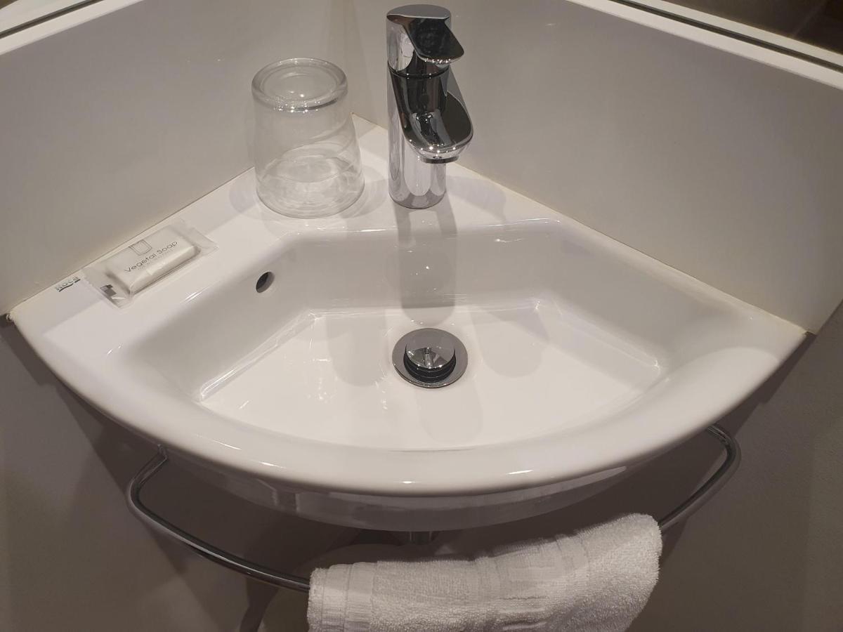 Deluxe Double Room with Balcony,1742771213:JPEG