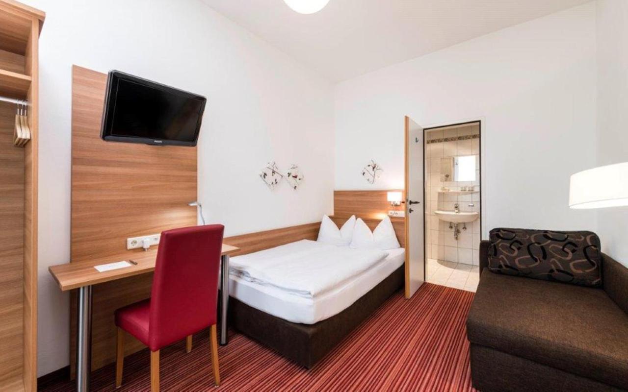 Small Double Room Annex