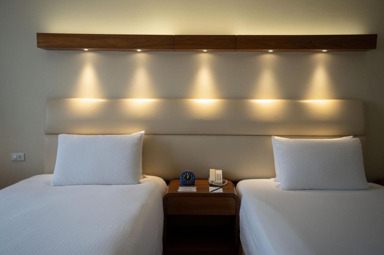 Deluxe Double or Twin Room with Mountain View,978929083:JPEG