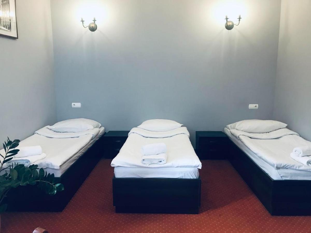 Triple Room,1617506512:JPEG