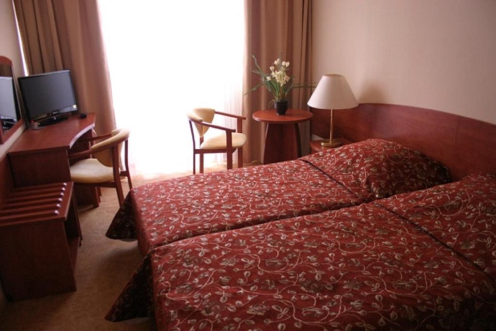 Double Room with Balcony,59409589:JPEG