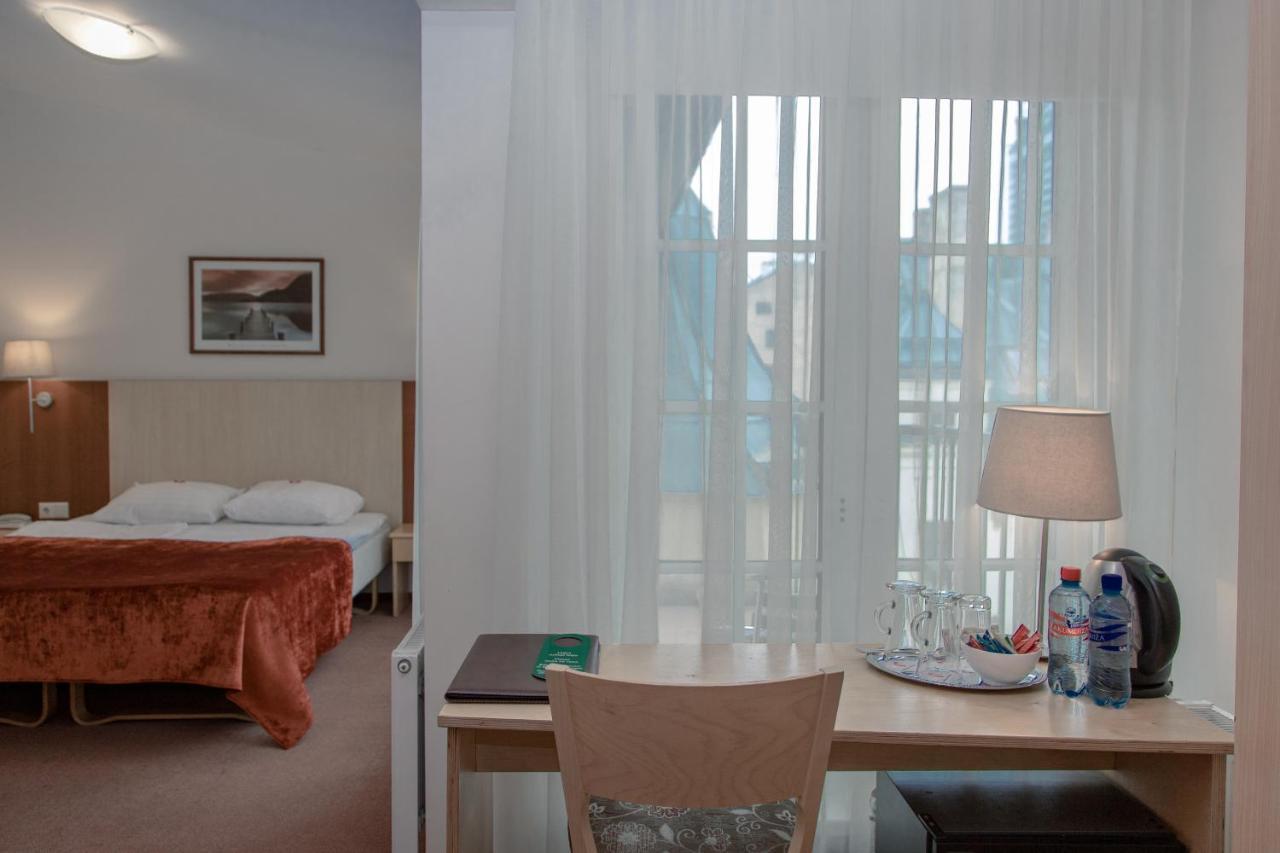 Standard Double Room,379864675:JPEG