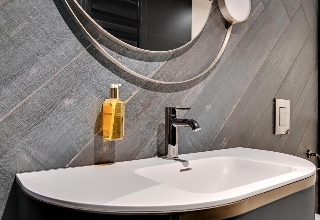 Standard King Room,993507946:JPEG