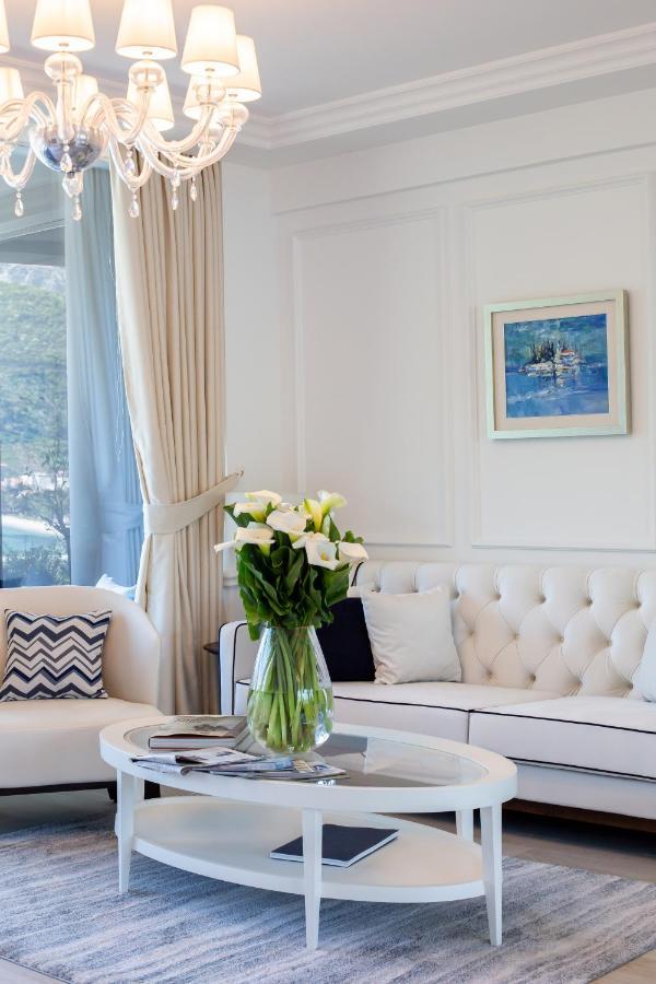 Executive One-Bedroom Suite Two Terraces Sea View