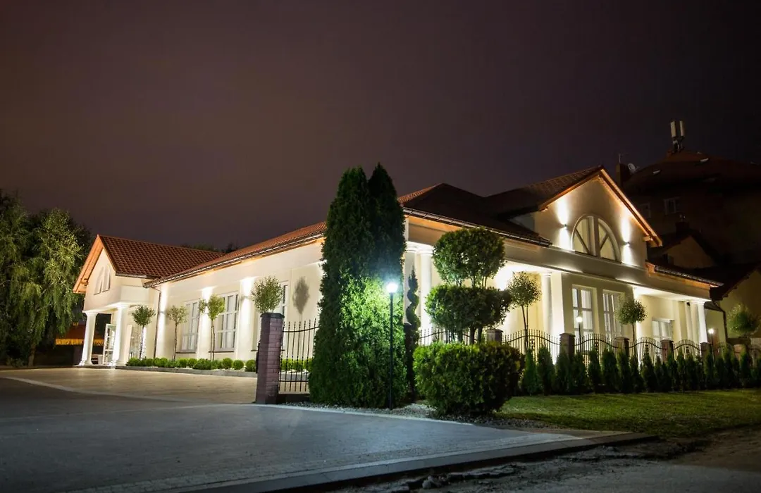 Hotel Villa Riviera-1