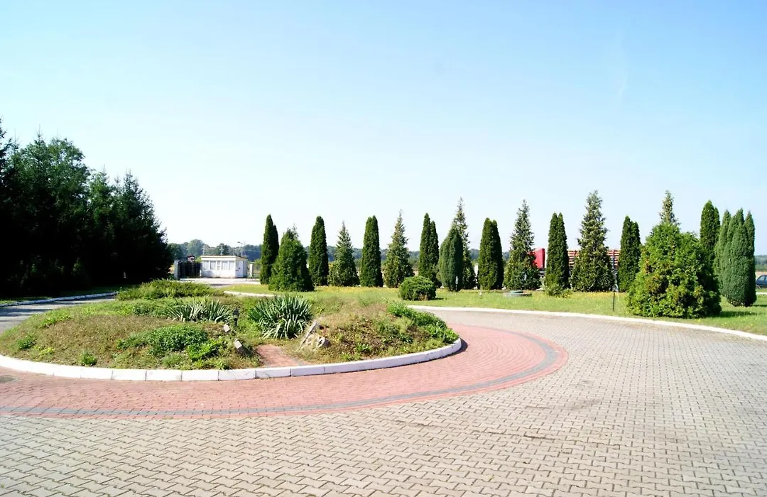 Hotel Holidays-1