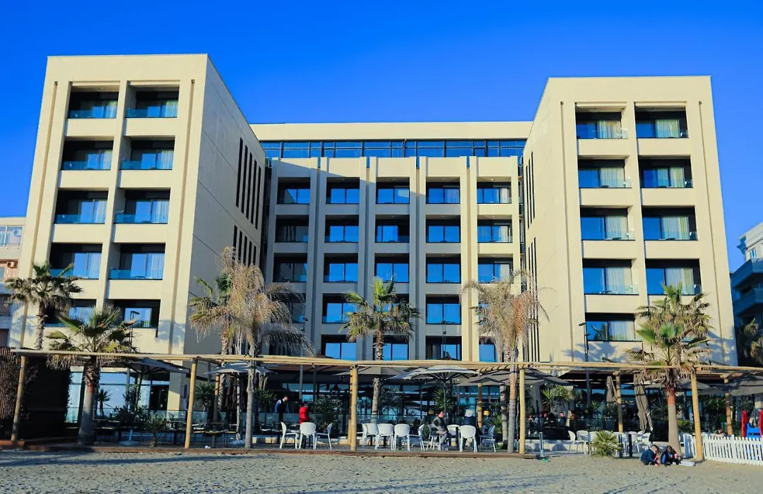 Royal G Hotel & Spa-1