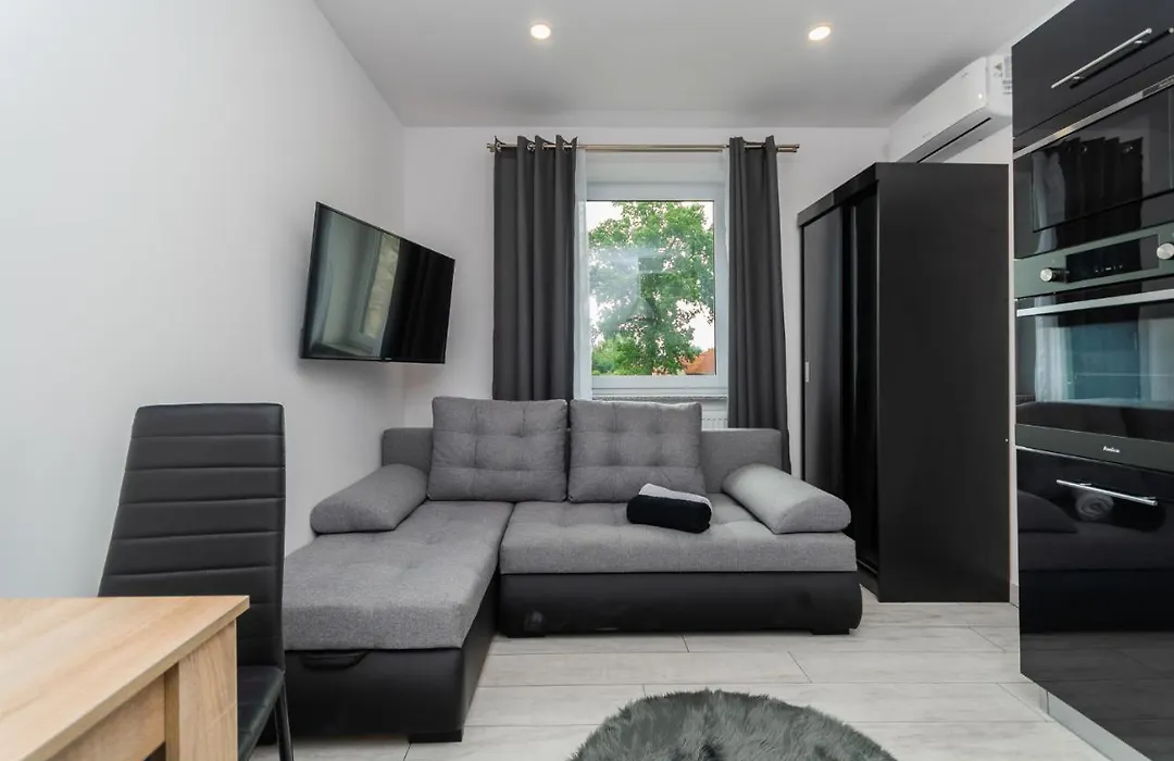 Vip House Apartamenty-1