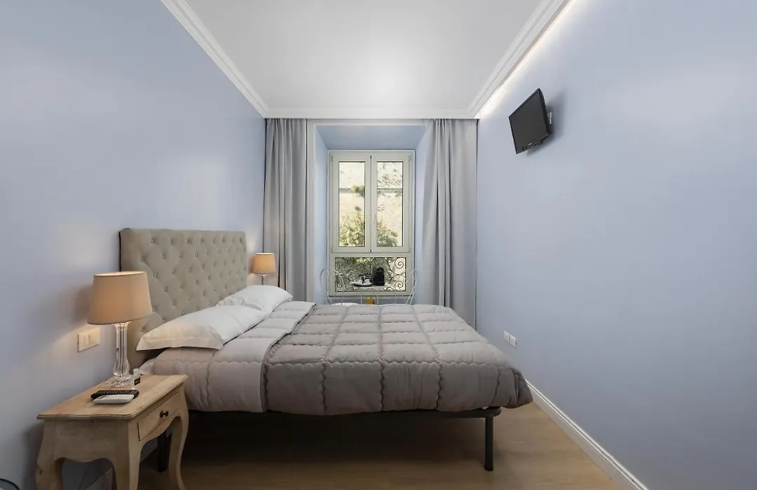 Rhome Hosting-1
