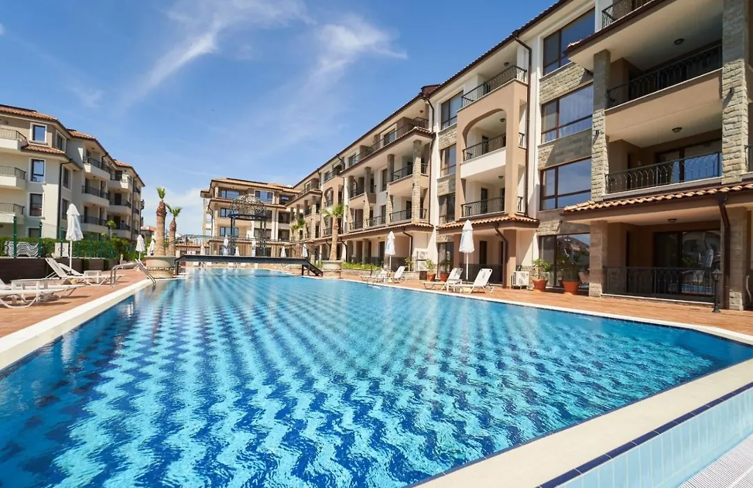 Burgas Beach Resort 2 Apartments-1