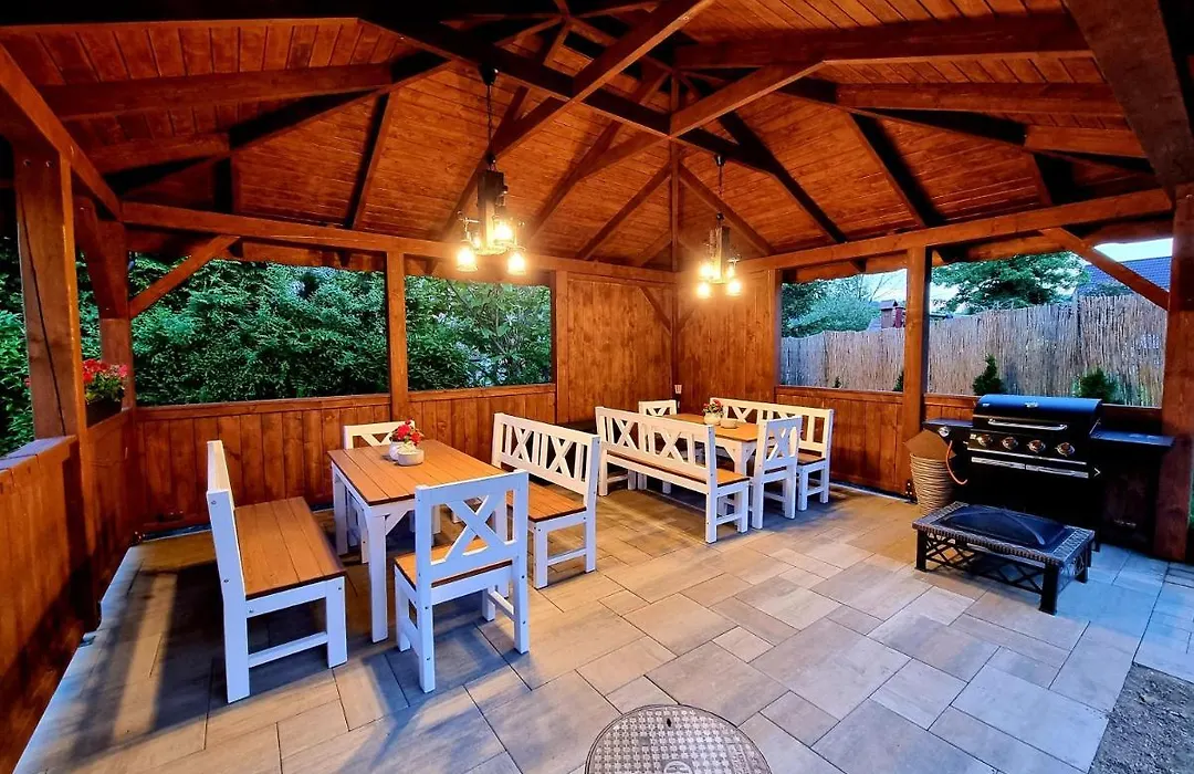 Apartamenty Kolorowa-1