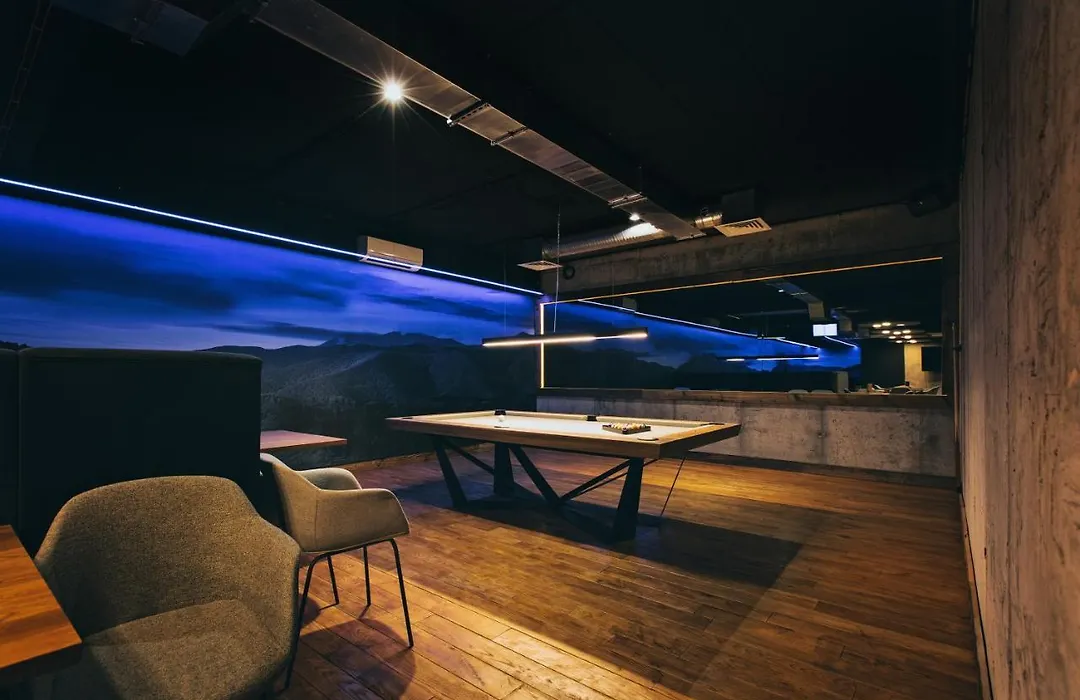 Skalny-1