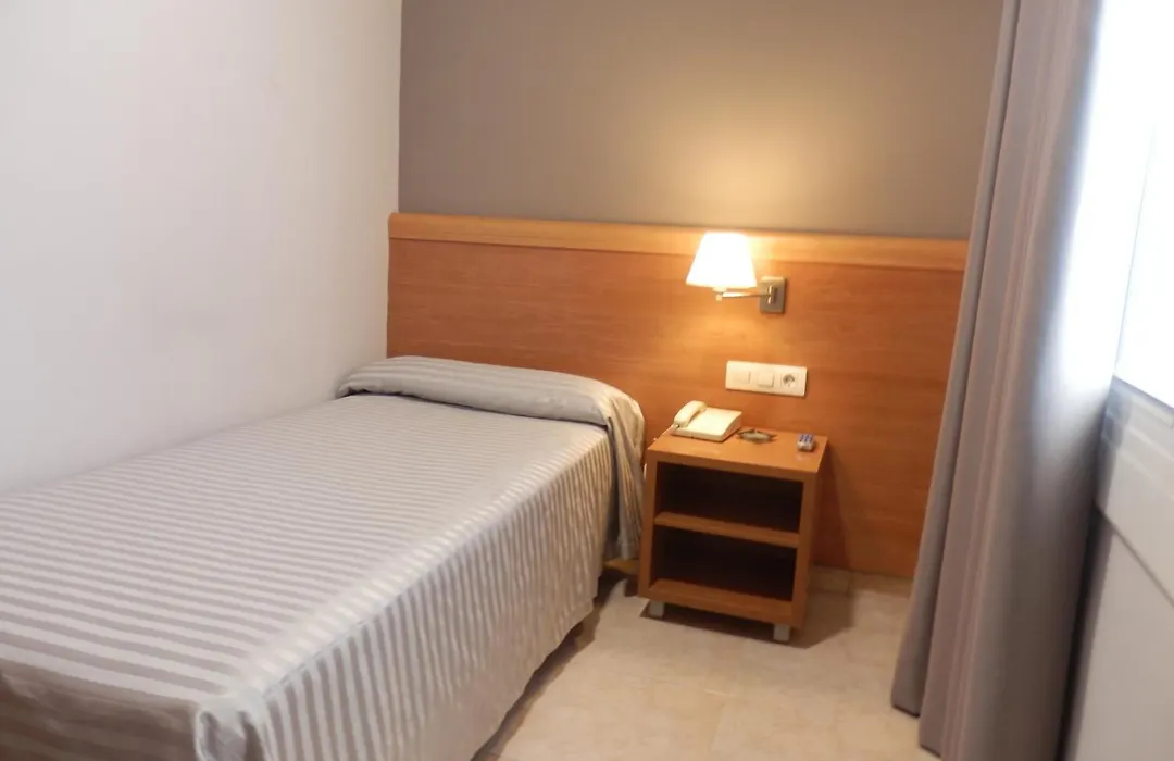 Hotel Ingles-1