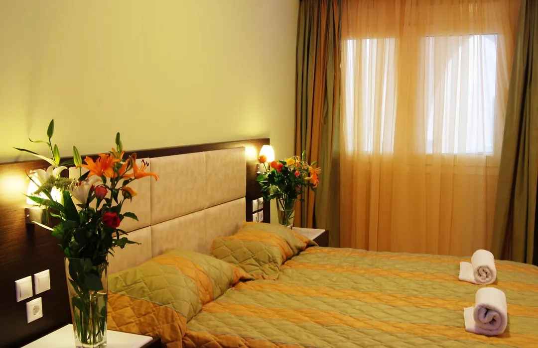 Majestic Hotel&Spa-1