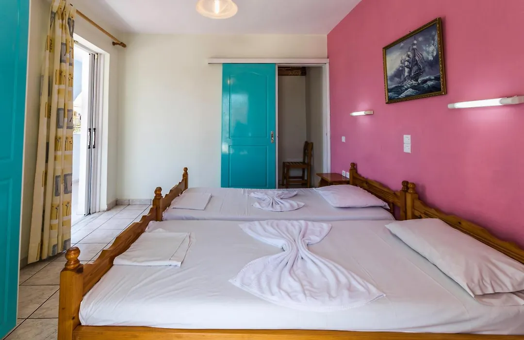 Vossos Hotel Apartments-1
