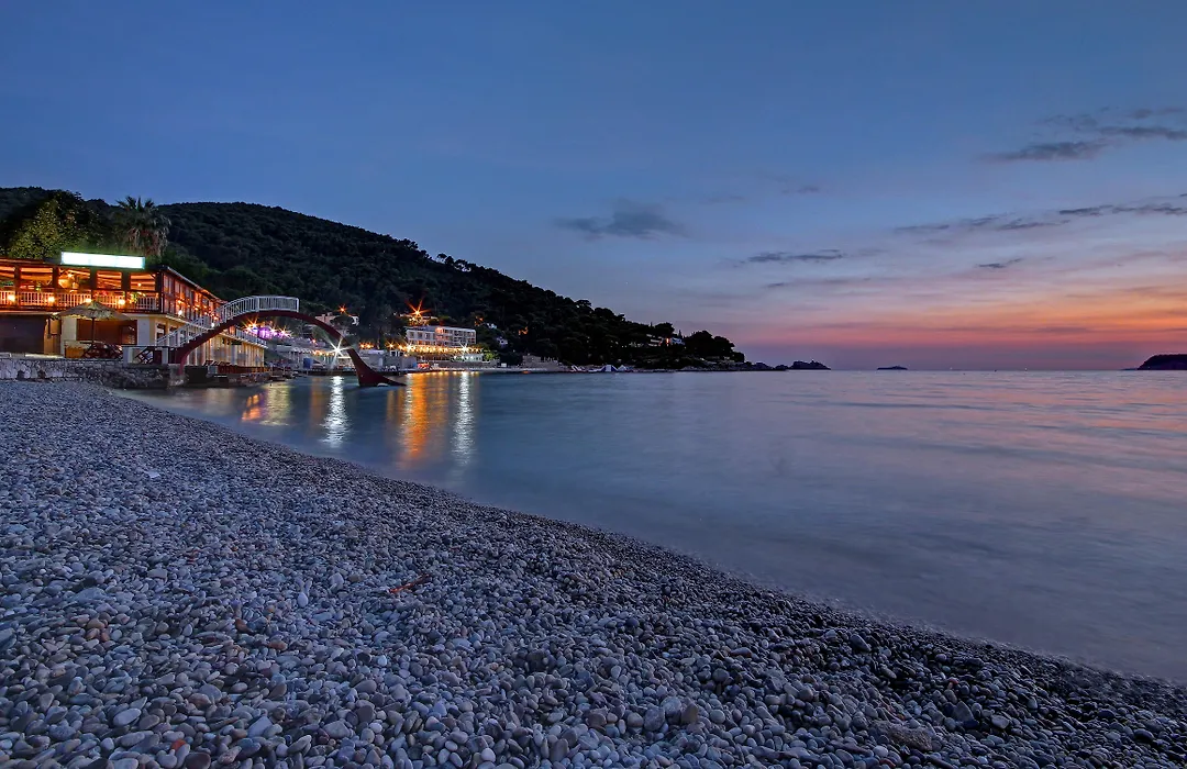 Hotel Adriatic-1