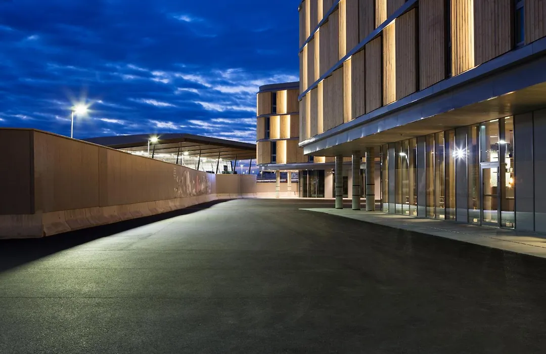 Comfort Hotel Bergen Airport-1