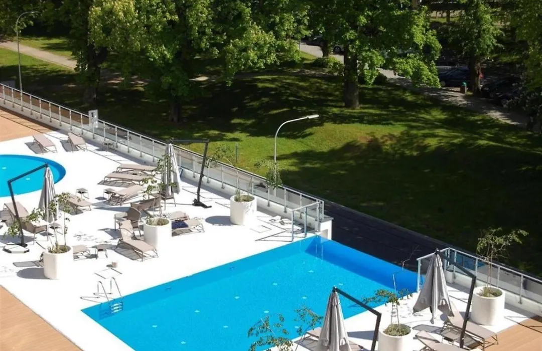 Apartamenty BalticON Nadmorskie Tarasy-1