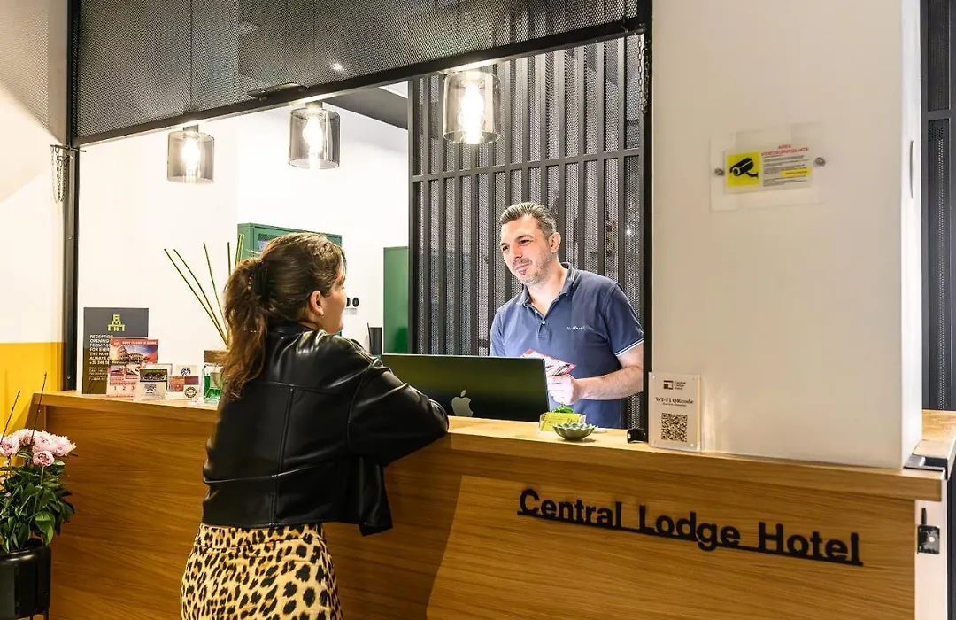 Central Lodge Hotel-1