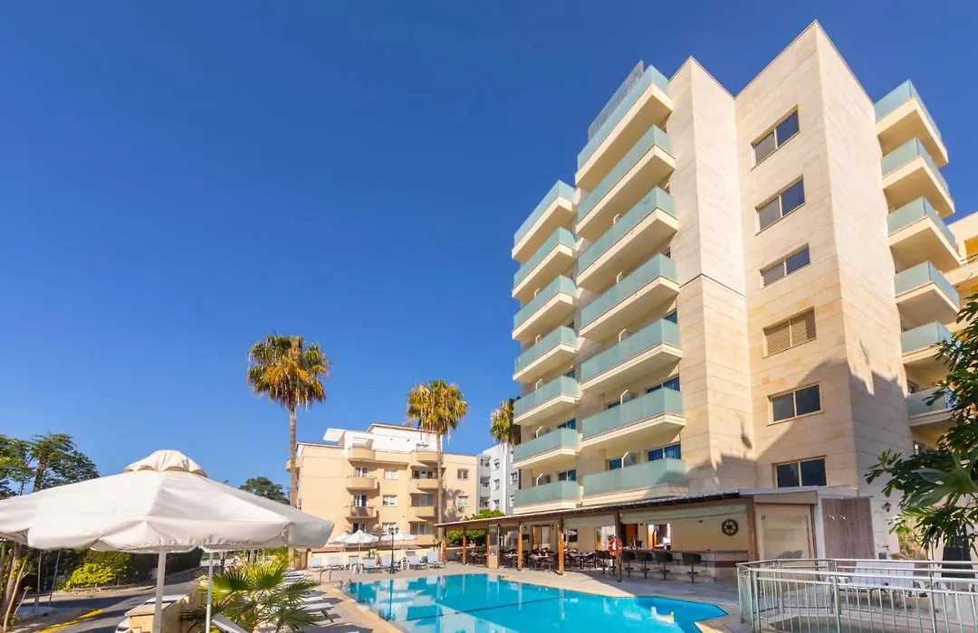 Kapetanios Limassol Hotel-1