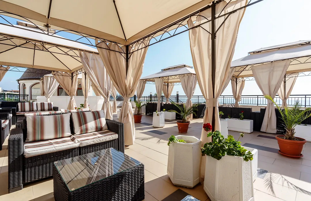 Alua Helios Bay-1