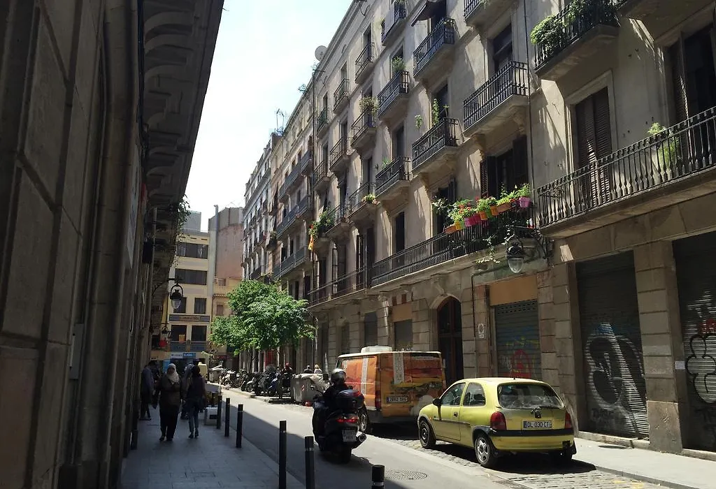 Bcn Home Guest House-1