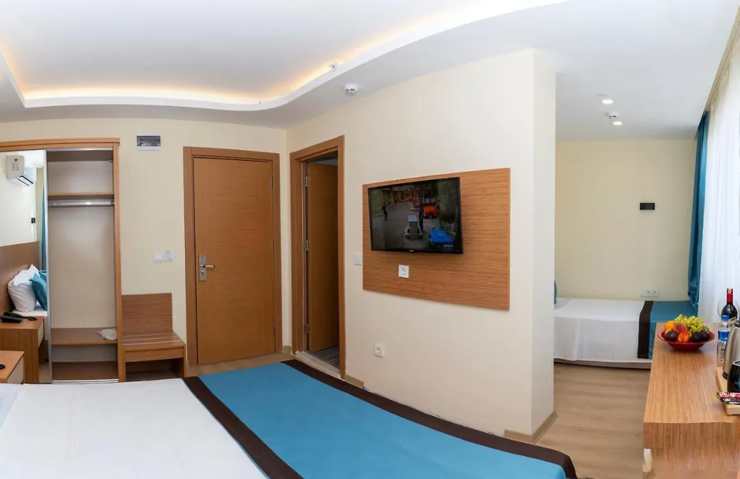 Diamond Luxury Hotel-1