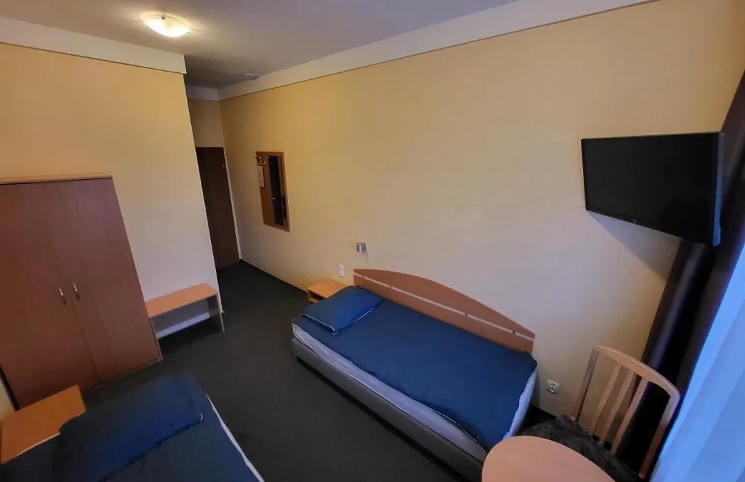 Hotel Parkowy-1