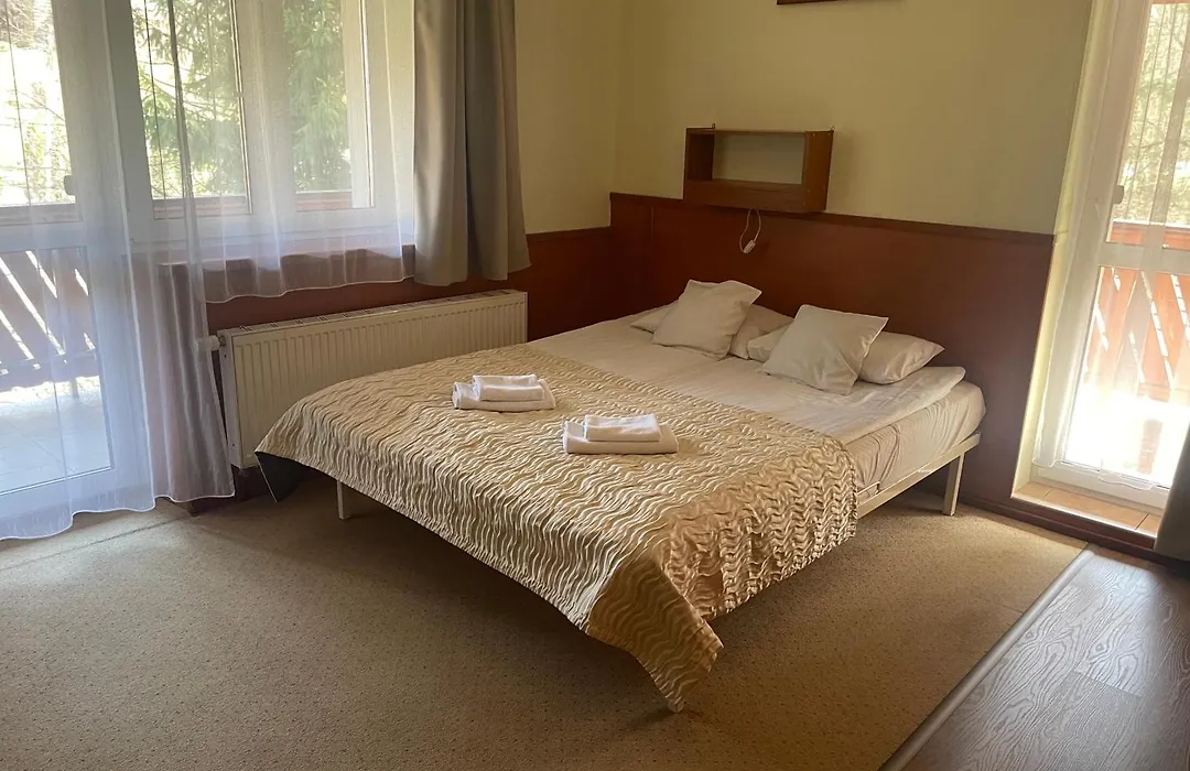 Willa Stenia Apartamenty-1