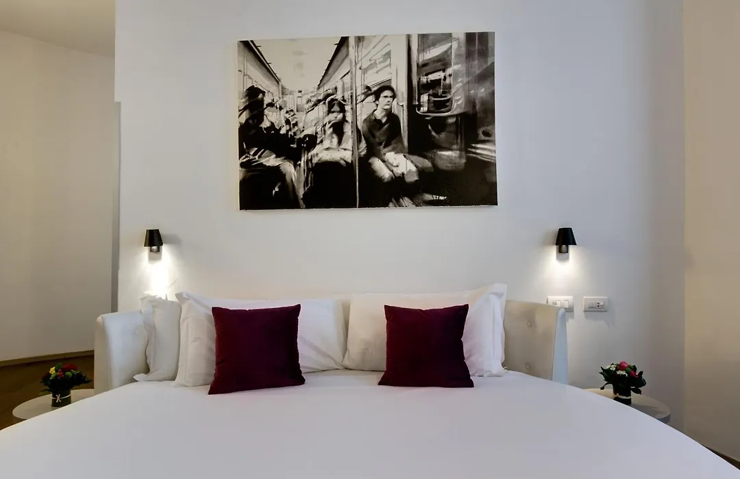 V Collection Piazza Farnese Luxury Suites-1