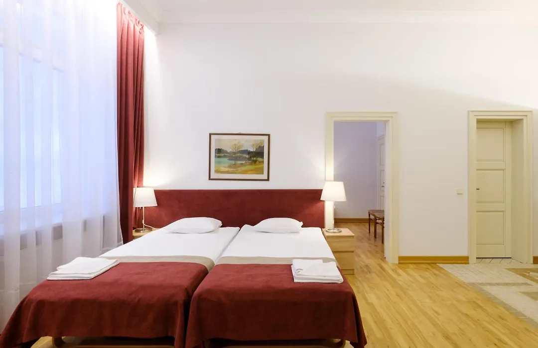 Hotel Metropolis-1