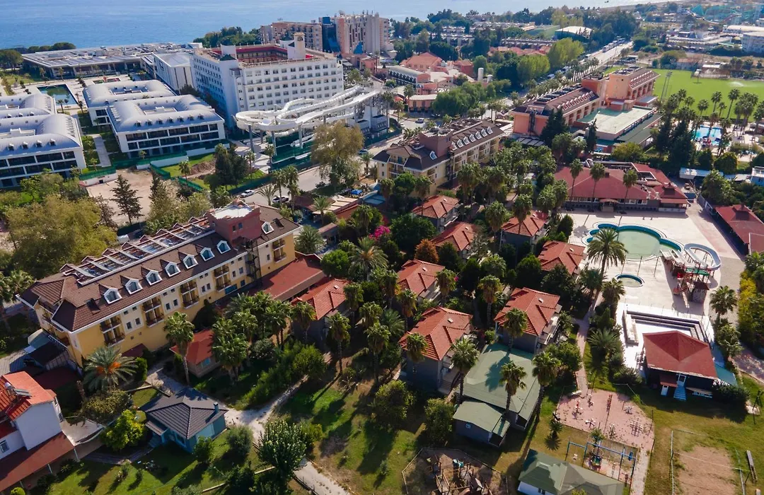 Mir'Amor Garden Resort Hotel-1