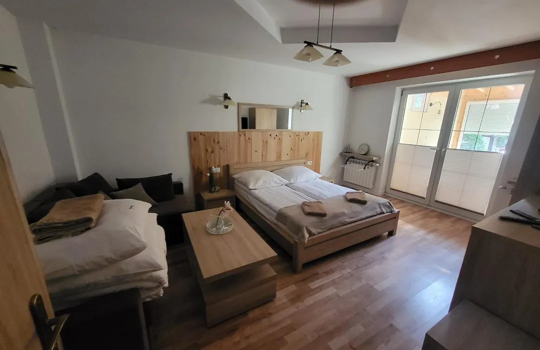Apartament pod Basztą-1