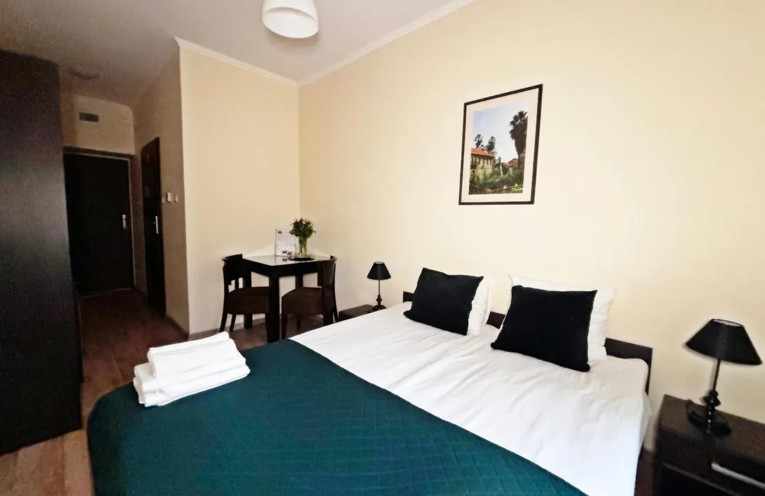 BedRooms Piotrkowska 64-1