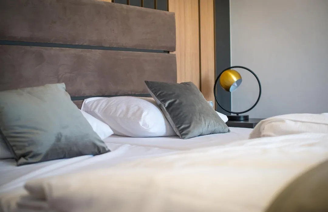 Hotel Sukcesor-1