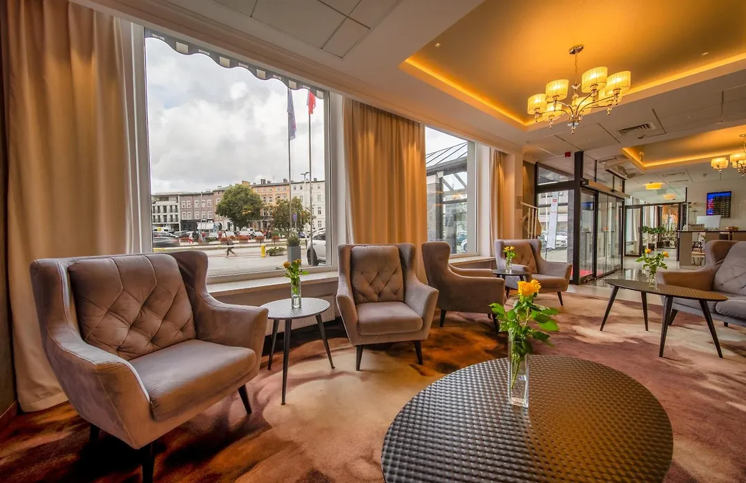 Hotel Gromada-1