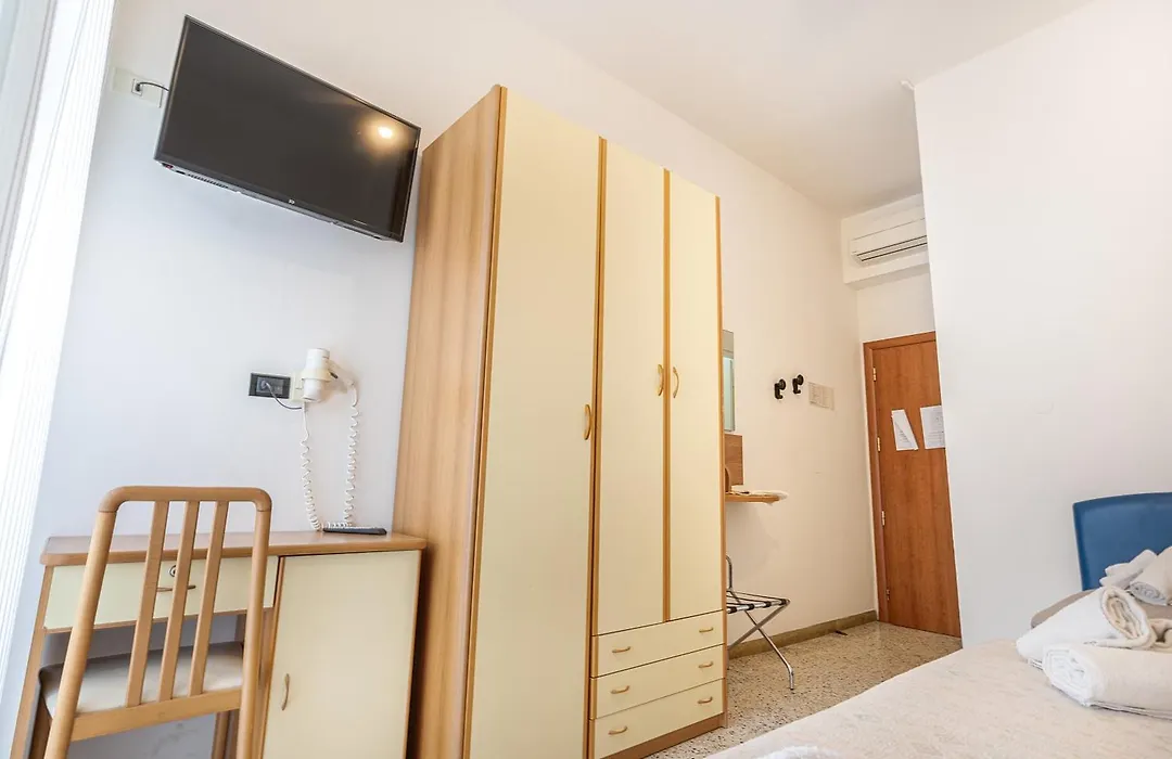 Hotel Lily-1