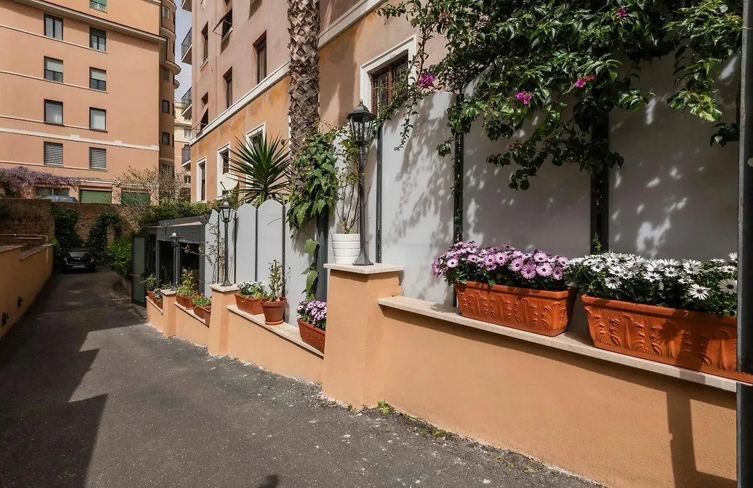 Hotel Valeri-1