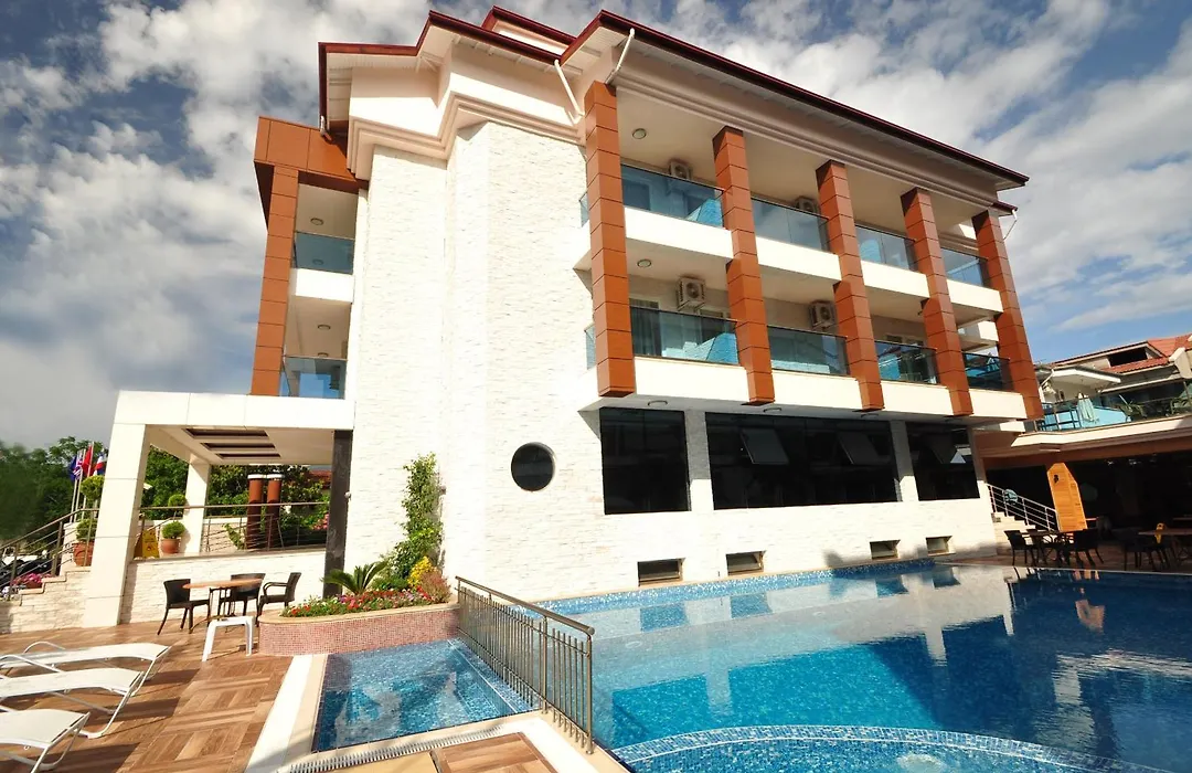 Supreme Hotel-1
