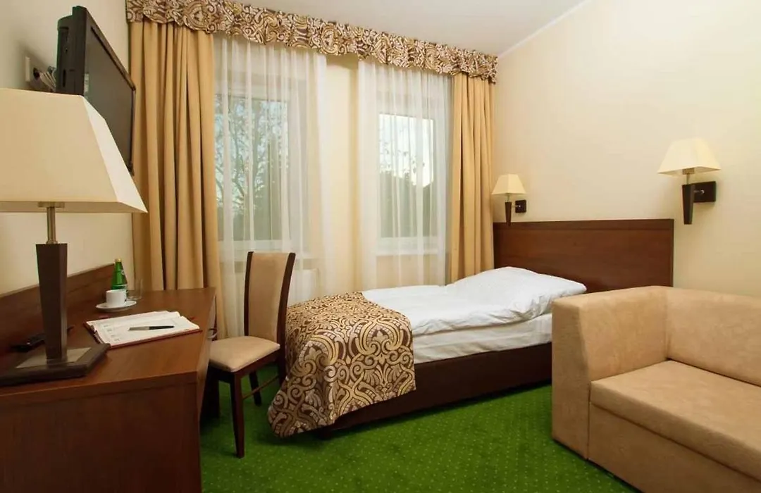 Hotel Zielony-1