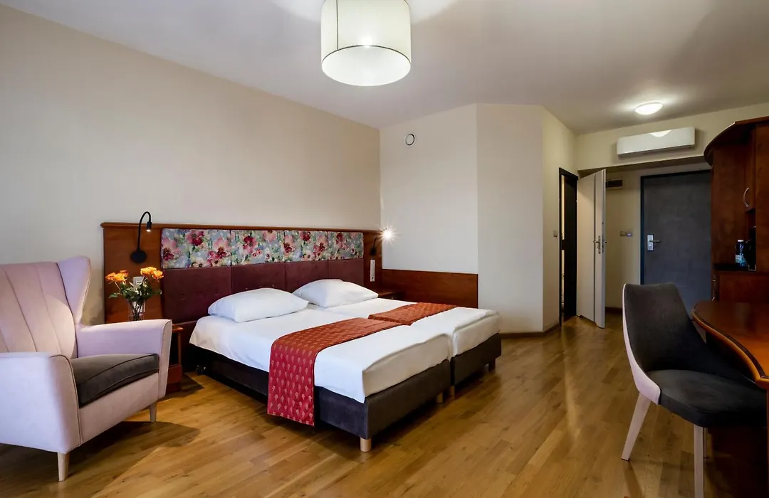 Słowacki Hotel, Medical Spa-1