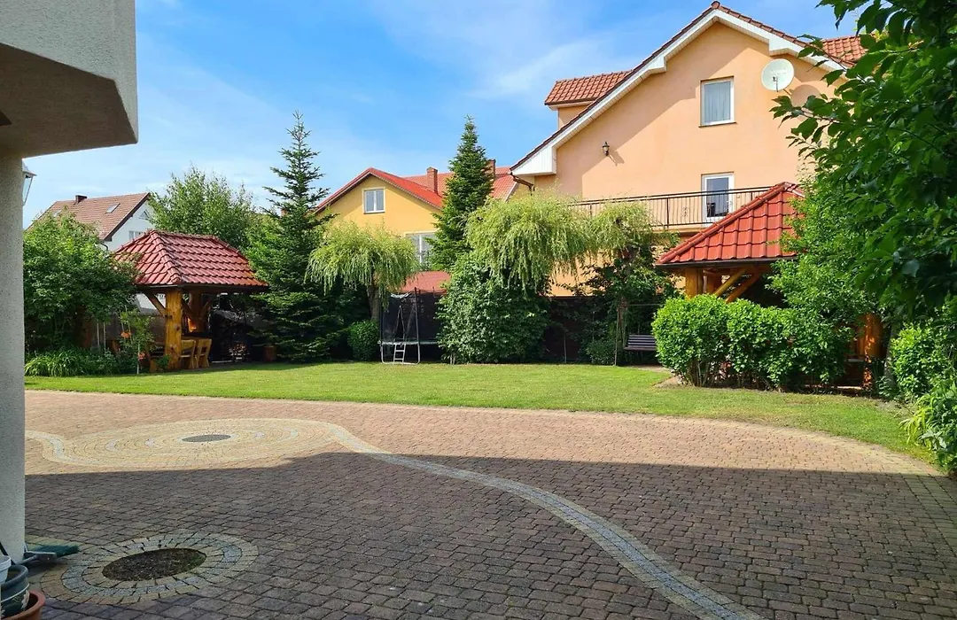 Dom Wypoczynkowy LILIA-1